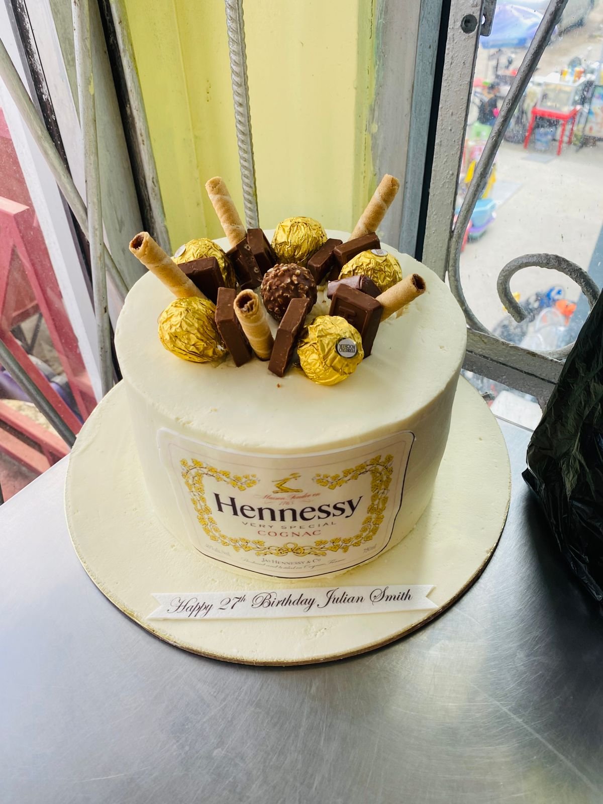 Hennessy01